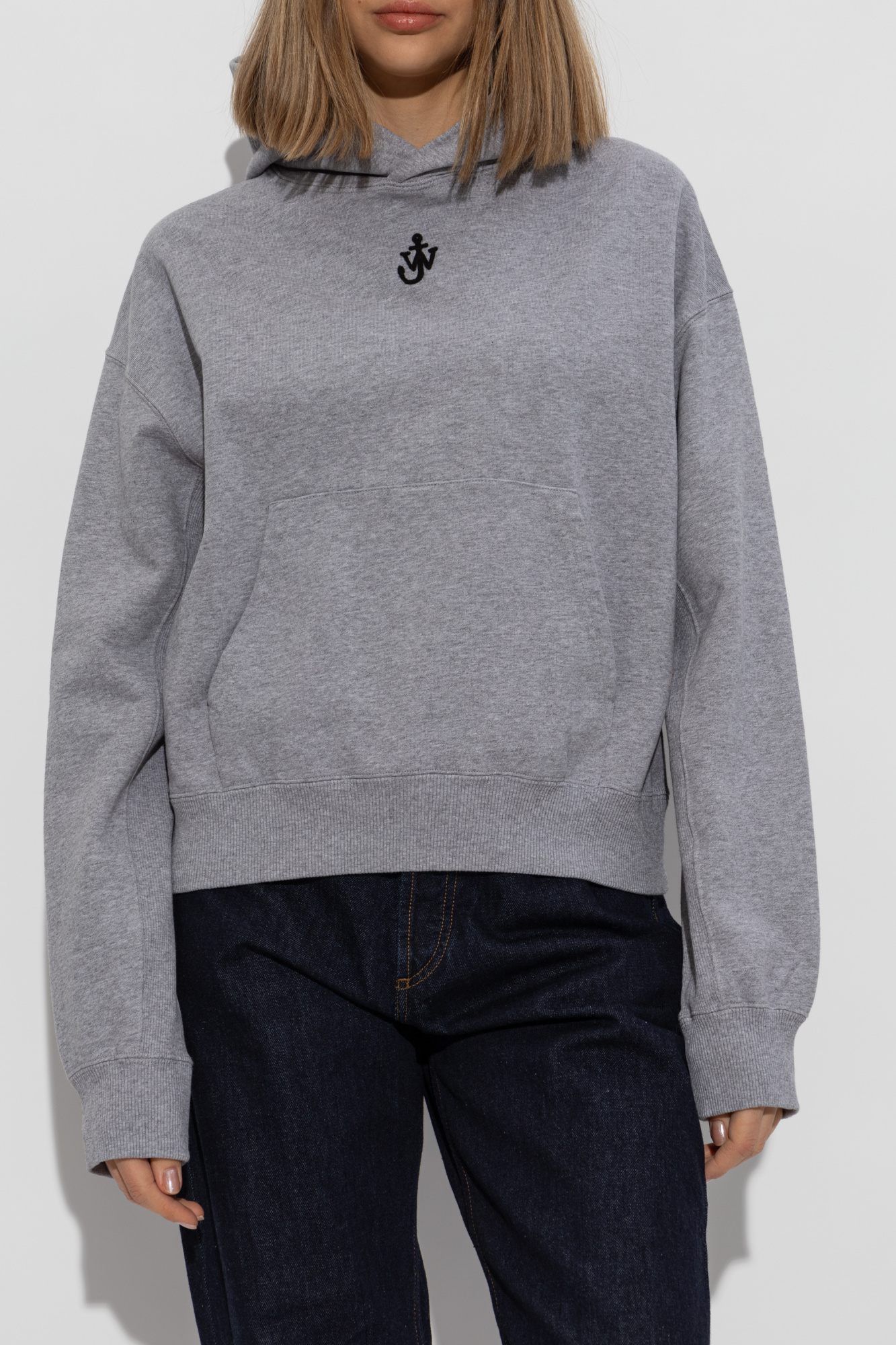 ★J W ANDERSON★ Logo Pocket Sweatshirt Gray JW0074PG1192929 JW Anderson Logo Embroidery Gradient T-Shirt | Apparel » Buy